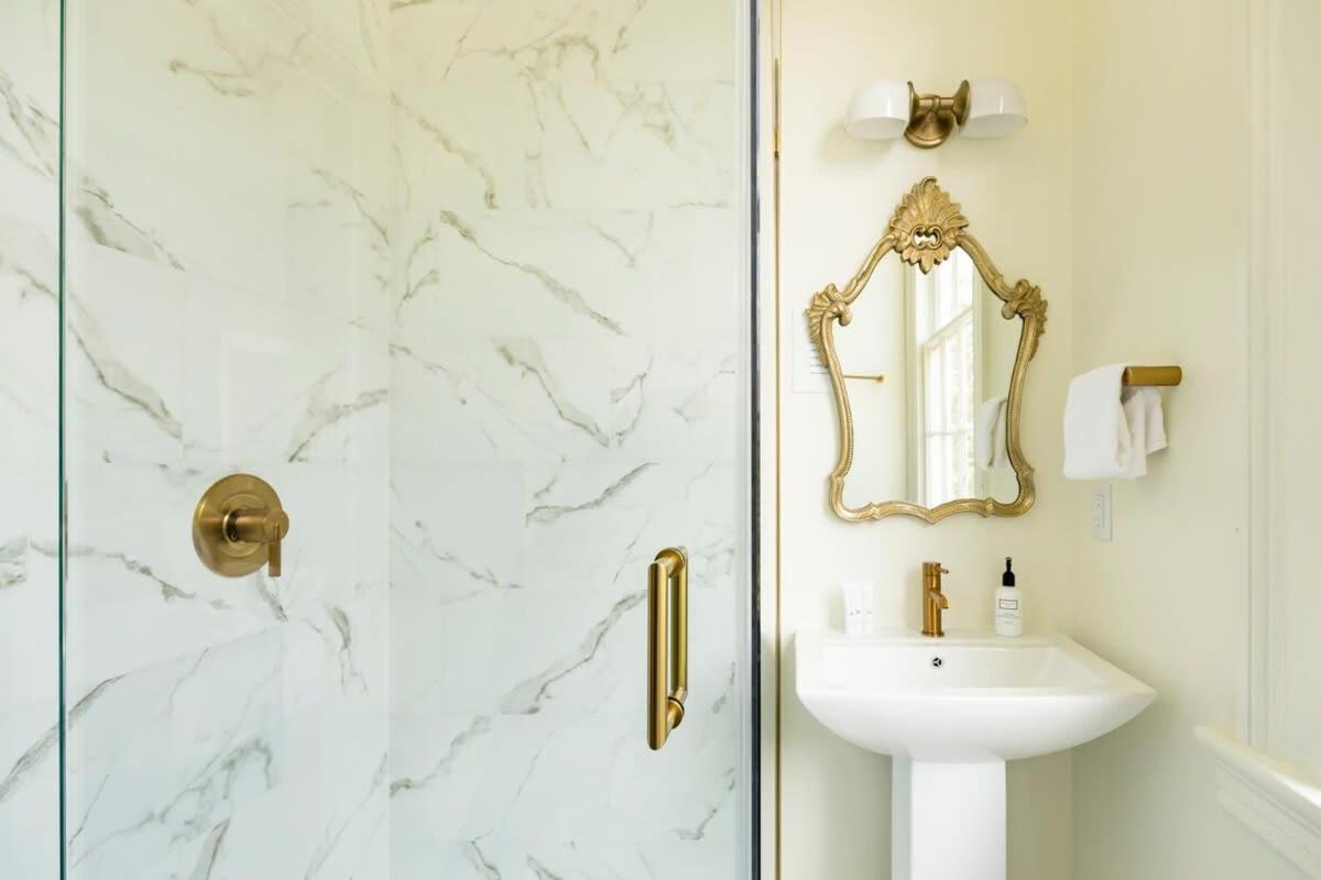 The Ashley Veranda King Suite With Breakfast Charleston Extérieur photo